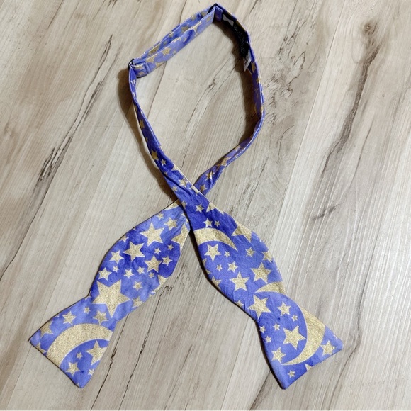 Beau Ties of Vermont Other - Beau Ties of Vermont Cotton Moon and Stars Print Bow Tie